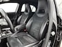 Mercedes-Benz A-klasse 180 Business Solution AMG | AMG-Line In en Exterieur | Sfeerverlichting | Navigatie | Achteruitrijcamera | Inclusief 24 maanden MB Certified garantie voor Europa.