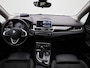BMW 2-Serie Active Tourer 225xe iPerformance High Executive | WORDT VERWACHT | PANORAMADAK | ELEKTRISCHE STOELEN | ACHTERUITRIJCAMERA | PARKEERSENSOREN | HEAD-UP DISPLAY | CRUISE CONTROL | ELEKTRISCHE ACHTERKLEP |