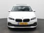 BMW 2-Serie Active Tourer 225xe iPerformance High Executive | WORDT VERWACHT | PANORAMADAK | ELEKTRISCHE STOELEN | ACHTERUITRIJCAMERA | PARKEERSENSOREN | HEAD-UP DISPLAY | CRUISE CONTROL | ELEKTRISCHE ACHTERKLEP |