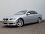 BMW 3-Serie Cabrio 320i Spring Trekhaak Leer Nav/Cruise Xenon Memory Orig.NL Voll.Onderhouden!