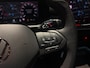 Volkswagen T-Roc 1.5 eTsi R-Line First Edition|Pano|Matrix|Keyless|H&K|HUD|360|Trekhaak|
