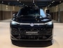 Volkswagen T-Roc 1.5 eTsi R-Line First Edition|Pano|Matrix|Keyless|H&K|HUD|360|Trekhaak|