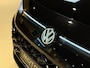 Volkswagen T-Roc 1.5 eTsi R-Line First Edition|Pano|Matrix|Keyless|H&K|HUD|360|Trekhaak|