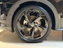 Volkswagen T-Roc 1.5 eTsi R-Line First Edition|Pano|Matrix|Keyless|H&K|HUD|360|Trekhaak|
