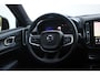Volvo EC40 Single Motor Plus Europa 70 kWh Adaptieve Cruise Control | Pilot Assist | Harman/Kardon Premium Audiosysteem | Keyless Entry | Elektrische Achterklep | Glazen Panoramadak | Stuurverwarming | Stoelverwarming | Elektrische voorstoelen