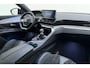 Peugeot 5008 1.2 PureTech GT | Trekhaak | 7-persoons | Elektrisch glazen panorama-dak | Climate control | Adaptieve cruise control | Alcantara | Verwarmbare voorstoelen | Apple Carplay/Android Auto