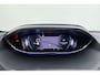 Peugeot 5008 1.2 PureTech GT | Trekhaak | 7-persoons | Elektrisch glazen panorama-dak | Climate control | Adaptieve cruise control | Alcantara | Verwarmbare voorstoelen | Apple Carplay/Android Auto
