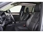 Volvo XC90 T8 Recharge AWD Ultra Dark - Luchtvering - Panorama/schuifdak - IntelliSafe Assist & Surround - 360º Camera - Bowers & Wilkins - Adaptieve LED koplampen - Verwarmde voorstoelen, stuur & achterbank - Parkeersensoren voor & achter - Elektr. bedienb. voorstoelen met geheugen - Geventileerde voorstoelen - Head up display - Draadloze tel. lader - Extra getint glas - Inklapbare trekhaak - 21' LMV