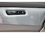 Volvo XC90 T8 Recharge AWD Ultra Dark - Luchtvering - Panorama/schuifdak - IntelliSafe Assist & Surround - 360º Camera - Bowers & Wilkins - Adaptieve LED koplampen - Verwarmde voorstoelen, stuur & achterbank - Parkeersensoren voor & achter - Elektr. bedienb. voorstoelen met geheugen - Geventileerde voorstoelen - Head up display - Draadloze tel. lader - Extra getint glas - Inklapbare trekhaak - 21' LMV