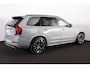 Volvo XC90 T8 Recharge AWD Ultra Dark - Luchtvering - Panorama/schuifdak - IntelliSafe Assist & Surround - 360º Camera - Bowers & Wilkins - Adaptieve LED koplampen - Verwarmde voorstoelen, stuur & achterbank - Parkeersensoren voor & achter - Elektr. bedienb. voorstoelen met geheugen - Geventileerde voorstoelen - Head up display - Draadloze tel. lader - Extra getint glas - Inklapbare trekhaak - 21' LMV