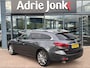 Mazda 6 Sportbreak 2.0 SkyActiv-G 165 Exclusive-Line + Comfort Pack | AUTOMAAT | TREKHAAK | 360 CAMERA | LEDER | STUUR- + STOELVERWARMING | STOELVENITLATIE | NED AUTO | 6 JAAR GARANTIE |