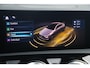 Mercedes-Benz A-klasse 180 AMG Line Night Pakket Automaat Panoramadak 19 inch Keyless Sfeerverlichting Burmester Carplay Navigatie Camera Half Leder Stoelverwarming NAP! Dealer onderhouden!