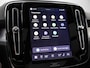 Volvo XC40 2.0 B4 Plus Dark / Pan. dak / Trekhaak / Privacy glass / Nubuck / 360 camera
