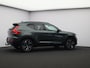 Volvo XC40 2.0 B4 Plus Dark / Pan. dak / Trekhaak / Privacy glass / Nubuck / 360 camera