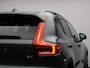 Volvo XC40 2.0 B4 Plus Dark / Pan. dak / Trekhaak / Privacy glass / Nubuck / 360 camera
