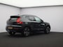 Volvo XC40 2.0 B4 Plus Dark / Pan. dak / Trekhaak / Privacy glass / Nubuck / 360 camera