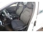 Renault Clio 1.0 TCe 90 Equilibre Navigatie Carplay Android Climate Cruise Control Rijstrooksensor Parkeersensor All-season banden!