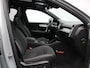 Volvo XC40 2.0 B4 Plus Black Edition / Trekhaak / Panoramadak / 360 Camera / Nubuck / Harman Kardon / Stoel+Stuurverwarming /