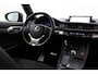 Lexus CT 200h F Sport Line | Navigatie | Stoelverwarming | LED | Keyless | Adaptive Cruise Control | Clima | Parkeersensoren achter | Camera | 17 inch | Rijstrooksensor | Bluetooth | Dakspoiler