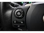 Lexus CT 200h F Sport Line | Navigatie | Stoelverwarming | LED | Keyless | Adaptive Cruise Control | Clima | Parkeersensoren achter | Camera | 17 inch | Rijstrooksensor | Bluetooth | Dakspoiler