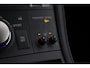 Lexus CT 200h F Sport Line | Navigatie | Stoelverwarming | LED | Keyless | Adaptive Cruise Control | Clima | Parkeersensoren achter | Camera | 17 inch | Rijstrooksensor | Bluetooth | Dakspoiler