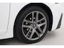 Lexus CT 200h F Sport Line | Navigatie | Stoelverwarming | LED | Keyless | Adaptive Cruise Control | Clima | Parkeersensoren achter | Camera | 17 inch | Rijstrooksensor | Bluetooth | Dakspoiler