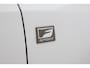 Lexus CT 200h F Sport Line | Navigatie | Stoelverwarming | LED | Keyless | Adaptive Cruise Control | Clima | Parkeersensoren achter | Camera | 17 inch | Rijstrooksensor | Bluetooth | Dakspoiler