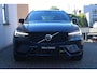 Volvo XC60 T6 Plug-in hybrid AWD Ultra Dark | Trekhaak | Panoramadak | Verwarmbare voorstoelen, achterbank en stuurwiel | 360 graden camera | Head-up display | Premium audio by Harman Kardon | Adaptieve cruise control | Keyless