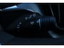 Volvo XC60 T6 Plug-in hybrid AWD Ultra Dark | Trekhaak | Panoramadak | Verwarmbare voorstoelen, achterbank en stuurwiel | 360 graden camera | Head-up display | Premium audio by Harman Kardon | Adaptieve cruise control | Keyless