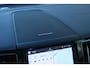 Volvo XC60 T6 Plug-in hybrid AWD Ultra Dark | Trekhaak | Panoramadak | Verwarmbare voorstoelen, achterbank en stuurwiel | 360 graden camera | Head-up display | Premium audio by Harman Kardon | Adaptieve cruise control | Keyless