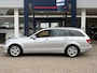 Mercedes-Benz C-klasse Estate 180 Business Class Avantgarde / Automaat / NL-Auto / 2e-Eigenaar / Cruise-Control / Radio-Bluetooth / Navi / Elektr.-Pakket / PDC V+A / 17'' LMV / ENZ.