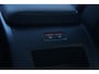 Volvo XC60 T6 Plug-in hybrid AWD Plus Dark | Panoramadak | Trekhaak | Head up display | 360 graden camera | Premium audio by Harman Kardon | Verwarmbare voorstoelen stuurwiel en achterbank