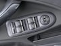 Ford Kuga 2.5 20V Titanium - 2.100kg Trekgewicht! - Climate Control - Trekhaak - Lichtmetalen velgen