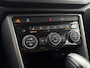 Volkswagen T-Roc 1.5 TSI Style | AUTOMAAT | Stoelvrw. | Carplay | Rijklaar met beurt & garantie!