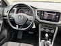 Volkswagen T-Roc 1.5 TSI Style | AUTOMAAT | Stoelvrw. | Carplay | Rijklaar met beurt & garantie!