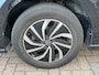 Volkswagen Polo 1.0 TSI Life / ADAPTIVE CRUISE/ PARK.SENSOREN V+A/ APP-CONNECT/ DIGITAL DASH/ GETINT GLAS/ DAB/ CLIMA/ 15'' LMV