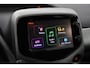 Toyota Aygo 1.0 VVT-i x-play | Airco | Camera | Bluetooth | Elektrische ramen voor