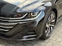 Volkswagen Arteon Shooting Brake 1.4 TSI eHybrid R-Line | Panoramadak | Lederen bekleding R-line sportstoelen | Memory/massage | 360 camera | Stoel&stuurverwarming | Virtual cockpit | Sfeerverlichting | Navigatie | Apple CarPlay | Keyless | DAB | Matrix-LED | Head up | Dodehoekdetectie | Lane assist | 19 inch velgen | Volledig dealeronderhouden