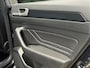 Volkswagen Arteon Shooting Brake 1.4 TSI eHybrid R-Line | Panoramadak | Lederen bekleding R-line sportstoelen | Memory/massage | 360 camera | Stoel&stuurverwarming | Virtual cockpit | Sfeerverlichting | Navigatie | Apple CarPlay | Keyless | DAB | Matrix-LED | Head up | Dodehoekdetectie | Lane assist | 19 inch velgen | Volledig dealeronderhouden