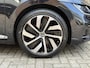 Volkswagen Arteon Shooting Brake 1.4 TSI eHybrid R-Line | Panoramadak | Lederen bekleding R-line sportstoelen | Memory/massage | 360 camera | Stoel&stuurverwarming | Virtual cockpit | Sfeerverlichting | Navigatie | Apple CarPlay | Keyless | DAB | Matrix-LED | Head up | Dodehoekdetectie | Lane assist | 19 inch velgen | Volledig dealeronderhouden