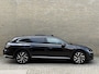Volkswagen Arteon Shooting Brake 1.4 TSI eHybrid R-Line | Panoramadak | Lederen bekleding R-line sportstoelen | Memory/massage | 360 camera | Stoel&stuurverwarming | Virtual cockpit | Sfeerverlichting | Navigatie | Apple CarPlay | Keyless | DAB | Matrix-LED | Head up | Dodehoekdetectie | Lane assist | 19 inch velgen | Volledig dealeronderhouden