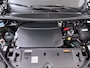 Peugeot E-3008 SUV Allure Avantage 73 kWh 210pk | DEMO | Navigatie | 360 graden camera | Adaptive cruise control | Stoelverwarming | Warmtepomp | 19" lichtmetalen velgen