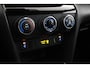 Toyota Yaris Cross 1.5 VVT-I Active | Stoelverwarming | Parkeersensoren voor/achter | Apple Carplay / Android Auto | Adaptive Cruise | Airco | Camera | Rijstrooksensor | 16 inch