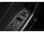 Volkswagen T-Roc 1.5 TSI R-Line Business+ 150PK / 110kW DSG, Door ons geleverd en onderhouden, panoramadak, trekhaak, R-Line in- en exterieur, 18" 'Nevada' LMV, privacy glas, keyless go & entry, elektrische achterklep, LED Matrix (IQ.Lights), dodehoekdetectie (Side Assist), achteruitrijcamera (rear view), navigatie, digital cockpit pro, elektrisch verstel-, verwarm- en inklapbare buitenspiegels, verwarmbare voorstoelen, verwarmbaar multifunctioneel lederen stuurwiel, Apple Carplay & Android Auto, adaptieve cruise control (ACC) met Travel Assist etc.