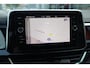 Volkswagen T-Roc 1.5 TSI R-Line Business+ 150PK / 110kW DSG, Door ons geleverd en onderhouden, panoramadak, trekhaak, R-Line in- en exterieur, 18" 'Nevada' LMV, privacy glas, keyless go & entry, elektrische achterklep, LED Matrix (IQ.Lights), dodehoekdetectie (Side Assist), achteruitrijcamera (rear view), navigatie, digital cockpit pro, elektrisch verstel-, verwarm- en inklapbare buitenspiegels, verwarmbare voorstoelen, verwarmbaar multifunctioneel lederen stuurwiel, Apple Carplay & Android Auto, adaptieve cruise control (ACC) met Travel Assist etc.