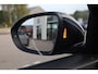 Volkswagen T-Roc 1.5 TSI R-Line Business+ 150PK / 110kW DSG, Door ons geleverd en onderhouden, panoramadak, trekhaak, R-Line in- en exterieur, 18" 'Nevada' LMV, privacy glas, keyless go & entry, elektrische achterklep, LED Matrix (IQ.Lights), dodehoekdetectie (Side Assist), achteruitrijcamera (rear view), navigatie, digital cockpit pro, elektrisch verstel-, verwarm- en inklapbare buitenspiegels, verwarmbare voorstoelen, verwarmbaar multifunctioneel lederen stuurwiel, Apple Carplay & Android Auto, adaptieve cruise control (ACC) met Travel Assist etc.