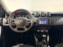 Dacia Duster 1.3 - 150PK TCe Tech Road | Trekhaak | 360 Camera | Stoelverwarming | Climate Control | Lichtmetalen Velgen | Sidebars | Elektrische Ramen & Spiegels | Licht & Regen Sensor |