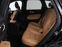 Volvo XC60 2.0 T8 Twin Engine AWD Inscription | SOH 83,9% | Pano.Dak | Stoelverwarming | Camera | Navigatie | Apple Carplay |