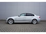 BMW 3-Serie 316i Business Line Airco / Navi / Cruise / Carplay / Parkeers. / Elektr. ramen / Lm velgen / NAP