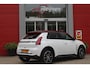 Renault R5 COMFORT RANGE ICONIC CINQ 52 kWh *NIEUWE AUTO!* | PACK WINTER: (ELEKTRISCH VERWARMBARE VOORSTOELEN/ELEKTRISCH VERWARMBAAR STUURWIEL, BESTUURDERSSTOEL MET ELEKTRISCH VERSTELBARE LENDESTEUN, IN HOOGTE VERSTELBARE PASSAGIERSSTOEL) | DAKLIJST ROUGE | PACK PARKING: (FULL EASY PARKING ASSIST MET PARKEERSENSOREN AAN VOOR- EN ZIJKANT) | ADAPTIVE CRUISE CONTROL | AUTOMATISCH INPARKEREN | FULL LED KOPLAMPEN MET MICRO OPTICS EN FRANSE FLAG | FLANK GUARD PROTECTION MAKKELIJK INPARKEREN MET VISUELE EN AKOESTISCHE SIGNALEN | 18" LICHTMETALEN VELGEN "CHRONO" | TWO TONE CARROSSERIEKLEUR | SNELLAAD FUNCTIE 100KW | DRAADLOZE APPLE CARPLAY/ANDROID AUTO | ACHTERUITRIJ CAMERA | DRAADLOZE TELEFOONLADER | PRIVACY GLASS |